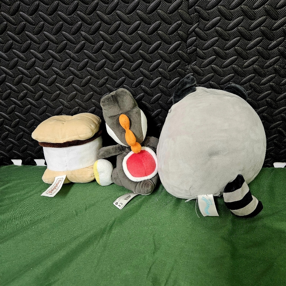 Cute Plush Toy Set - Raccoon, Dinosaur, and S'mores - Picture 6 of 13